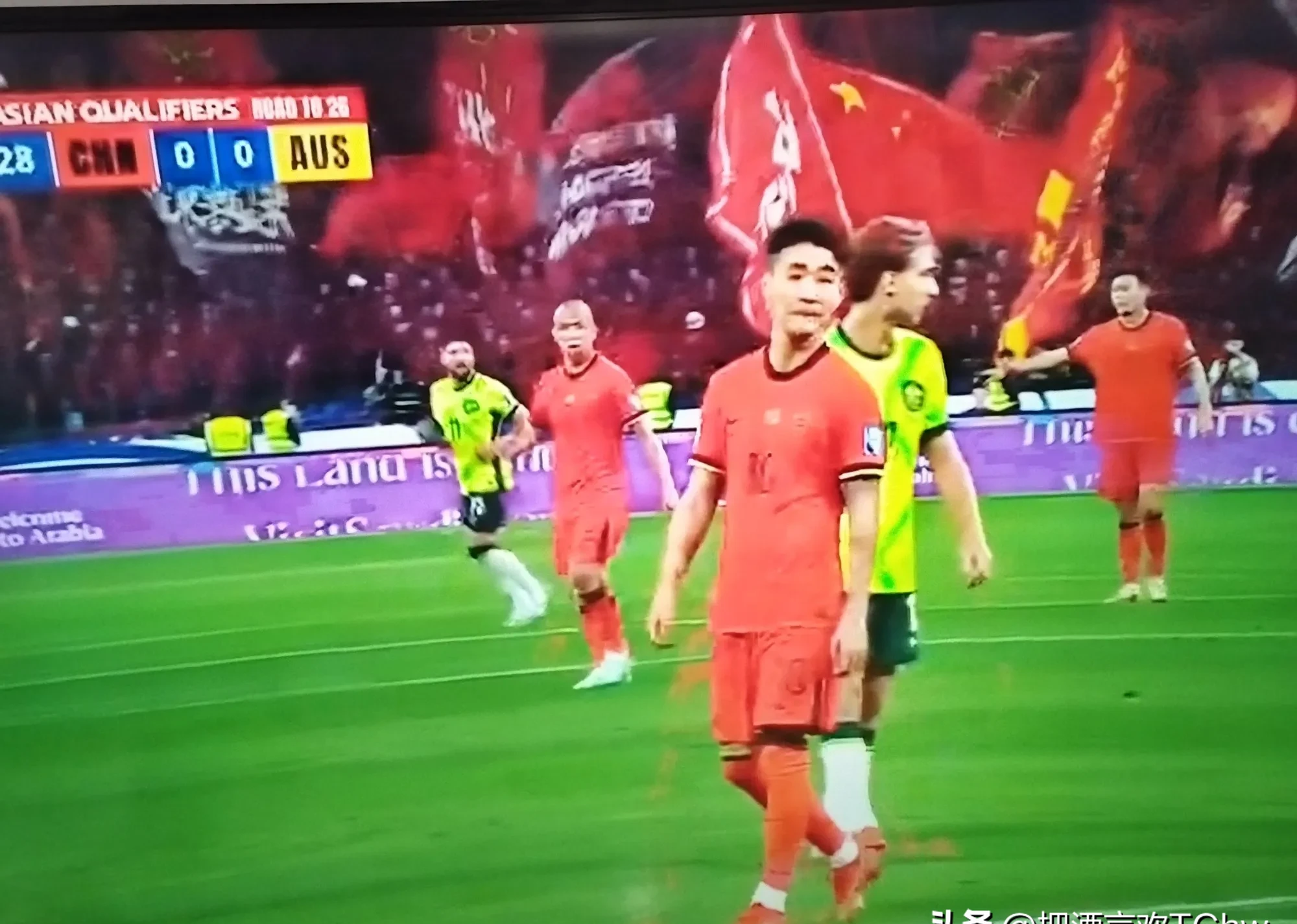连胜终结！中国队足球赛事中意外刷新纪录的简单介绍